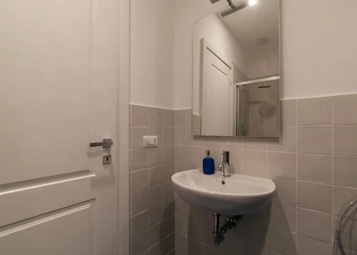 Guesthost - Charming Metro Cipro Apartamento Roma